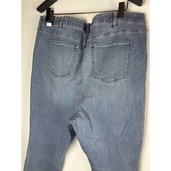 NWT Torrid Sky High Skinny Jean Premium Stretch Medium Wash Blue Plus Size 26 - Picture 8 of 12